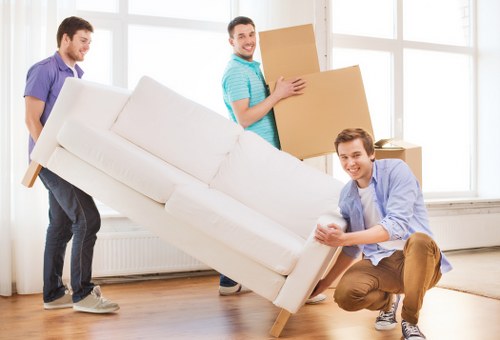 Moving day planning for a Hackney property with access and parking considerations
