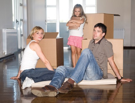 Urgent moving help for flats, houses, and businesses in Hackney